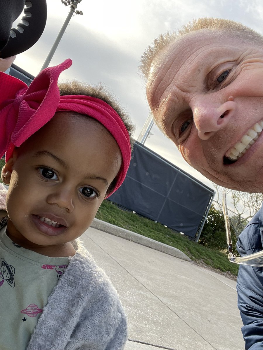 Gibsonim's tweet photo. Scout hanging out with Uncle @UNFBBALL and Aunt @driscoll_carrie Second pic I’m pretty sure she was saying “LET’S GOOOOO” https://t.co/uwACOq6buR