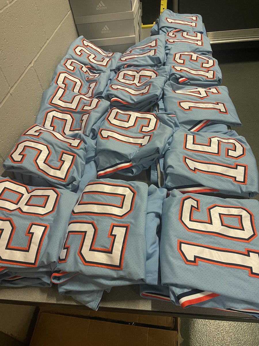 BaseballPima's tweet image. Navy from today all washed. Powder ready for tomorrow. #Aztecs2023