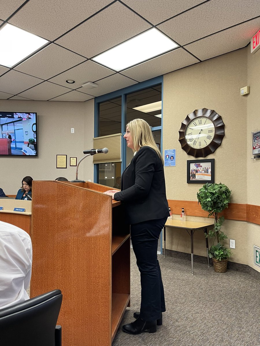 Guerrerotweets's tweet image. Proud of these IB Risk Takers who presented to our Board of Trustees their IB community Project! Proud of our IB coordinator @jenlsanders who supports our students to become strong IB students! #greatertogether #ibmyp
