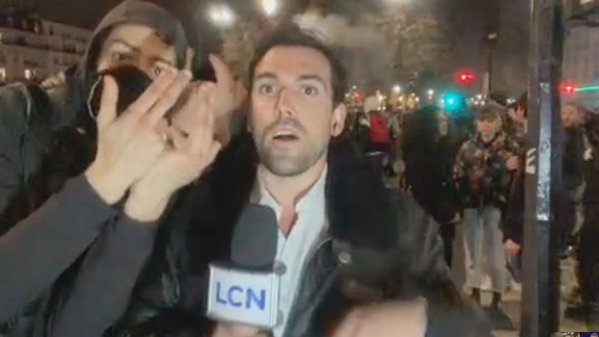 Réforme des retraités en France: des manifestants gênent le travail d'un journaliste en direct
tvanouvelles.ca/2023/03/20/man…