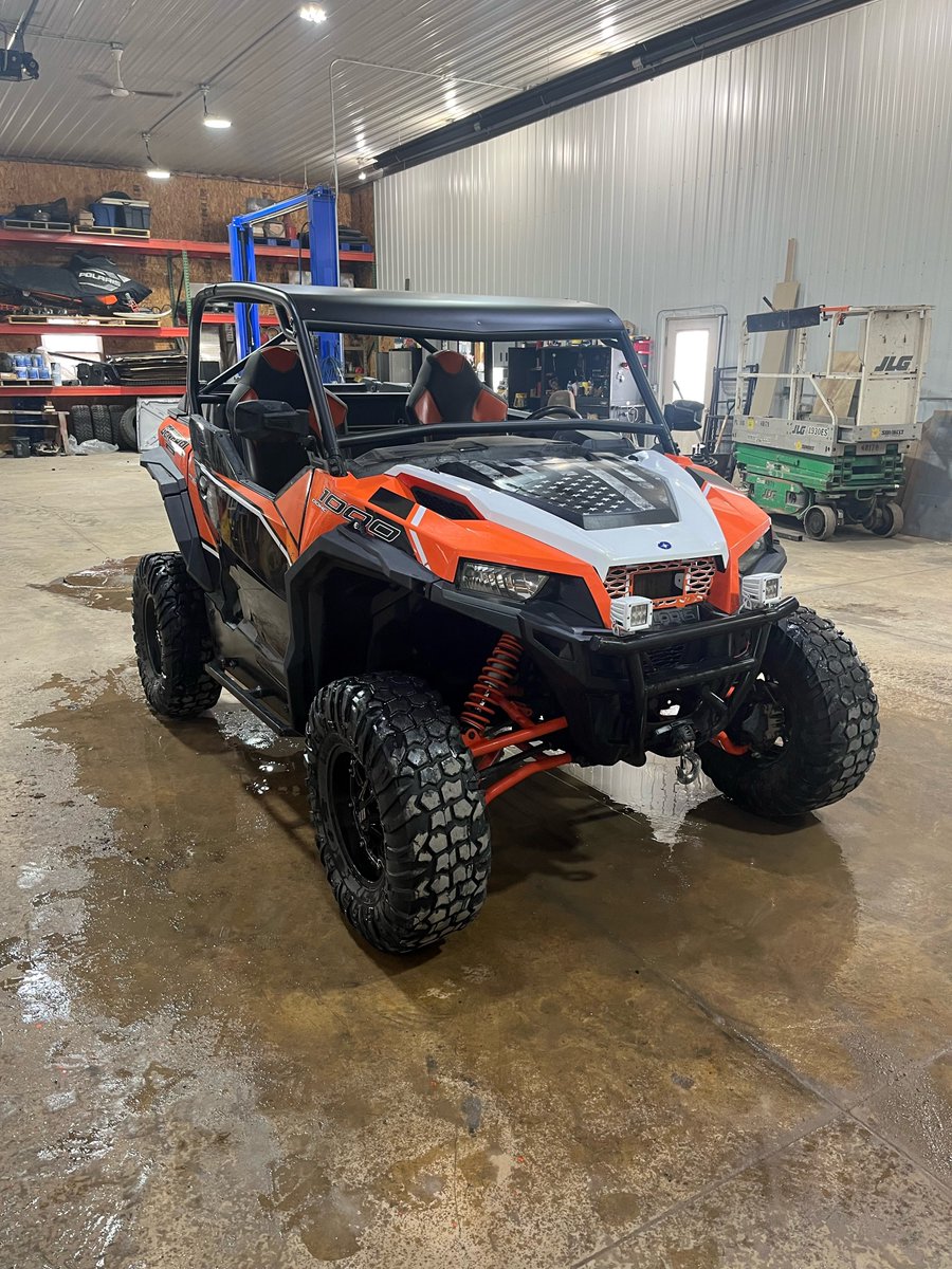 ThumperFab's tweet image. Molly Van Engen is THUMPIN with the General Cage💪🏼

#THANKSFORTHUMPIN #OFFROAD #UTVSOURCE #POLARIS