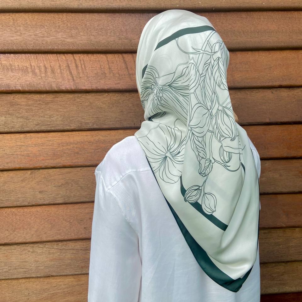 bynuri_'s tweet photo. 🎶 ketupat rendang, sila nikmati kawan 🤪
#EidSeries kalini memang lawa teruksss, very exclusive gituu 🙊 material matte satin tak licin, bila pakai tak pekak & awning senang bentuk! 🫶🏻
💰 RM38 | Bidang 47
💌 order here - https://t.co/DbTkXVKXp4 https://t.co/mexdgzxsW4