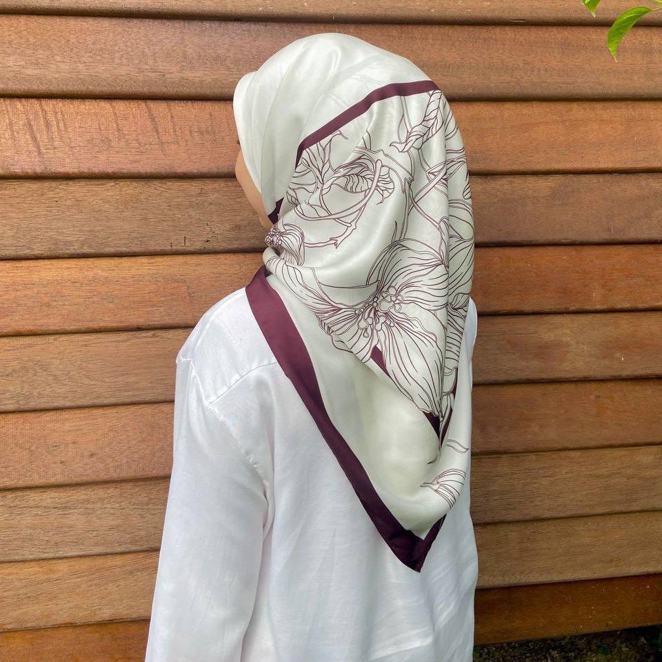 bynuri_'s tweet photo. 🎶 ketupat rendang, sila nikmati kawan 🤪
#EidSeries kalini memang lawa teruksss, very exclusive gituu 🙊 material matte satin tak licin, bila pakai tak pekak & awning senang bentuk! 🫶🏻
💰 RM38 | Bidang 47
💌 order here - https://t.co/DbTkXVKXp4 https://t.co/mexdgzxsW4