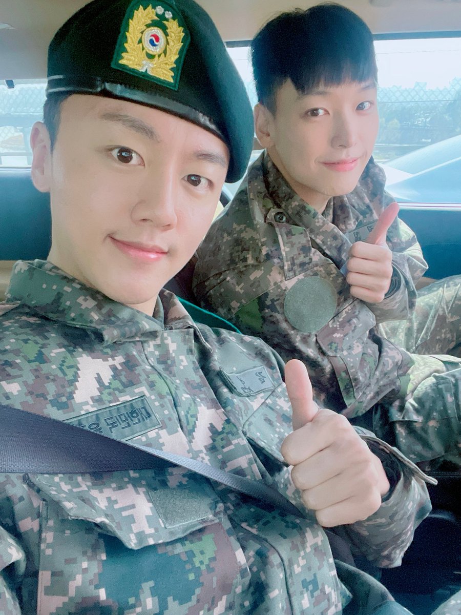 SF9ArmyDays's tweet photo. 230321 #INSEONG Fancafe Update

🌰: I'm on my way with Youngbin!

Please say a warm word to Jaeyoon until the end!! :)
(I put on my seatbelt safely!! ) https://t.co/GqoQYJOROA