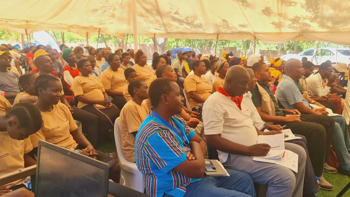 OnPointMedia4's tweet photo. Day 1 - 20/03/23
CULTURAL EXCHANGE FESTIVAL (ZIMBABWE & SOUTH AFRICA)
Theme: Promoting Cultural Diversity, Values of Ubuntu and Social Inclusion
Venue : Londa Hotel
Special Thanks to CCJP and Messina Legal Aid Office (MLAO).
#PASystemHire #EventsManagement https://t.co/0VEe7dwXS3