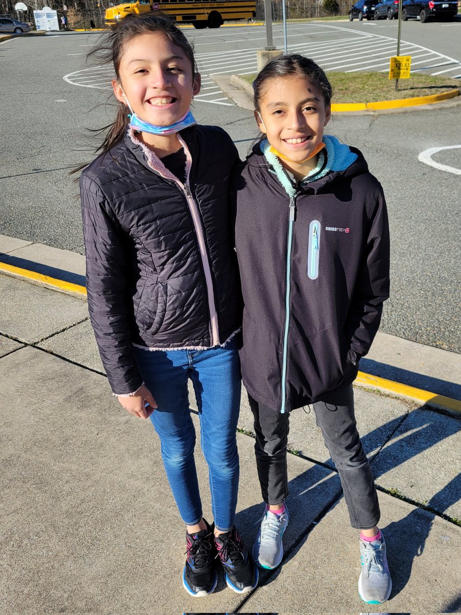 Cara Mayberry tweet media