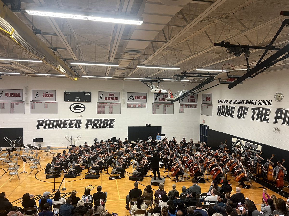 DrClark_TMS's tweet photo. Fabulous night of music tonight @PioneersGms!  Great job by our 6th, 7th, and 8th grade Orchestra students and @LauffLori #pioneerproud https://t.co/yB0Y29v7rw