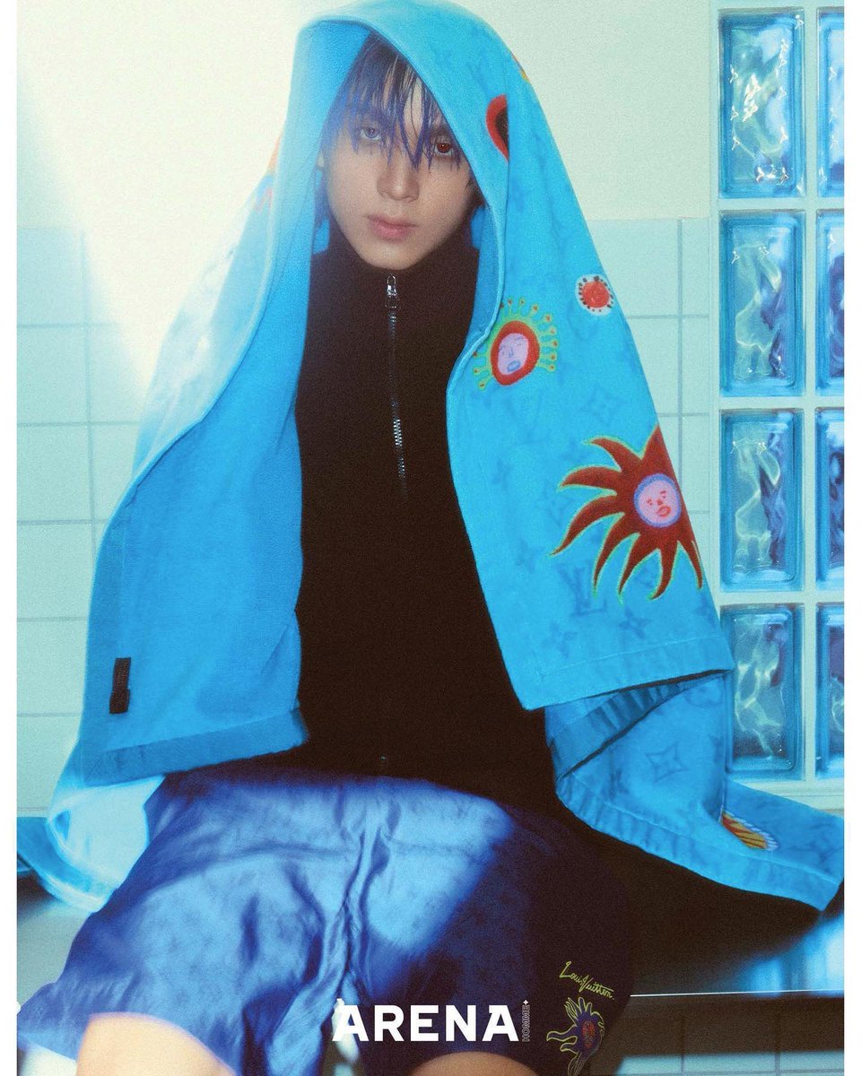 HCbodyguard's tweet image. Haechan’s so hot