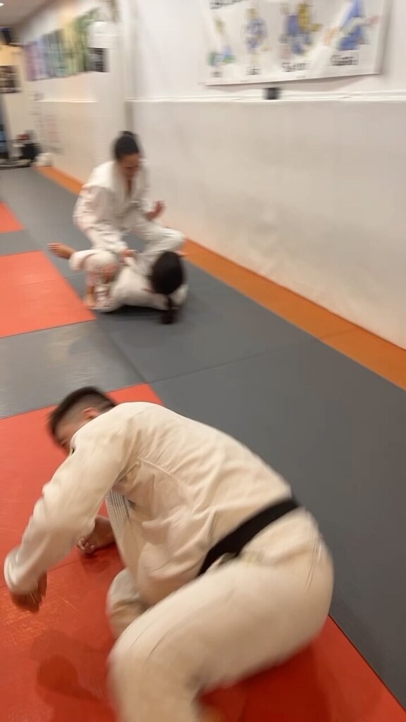 BayJiuJitsu's tweet photo. A little gi training! #jiujitsu https://t.co/8bnfb4CuVR https://t.co/r32H0SmyL1