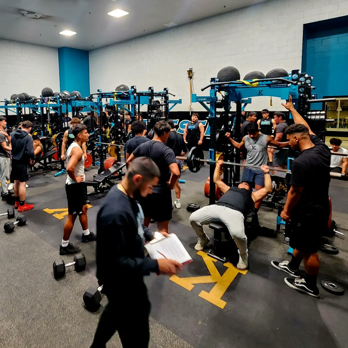 RFK_Football's tweet image. Another great morning of work for the TBirds!
#BuiltNotBorn 
#KSquad
#TealNation