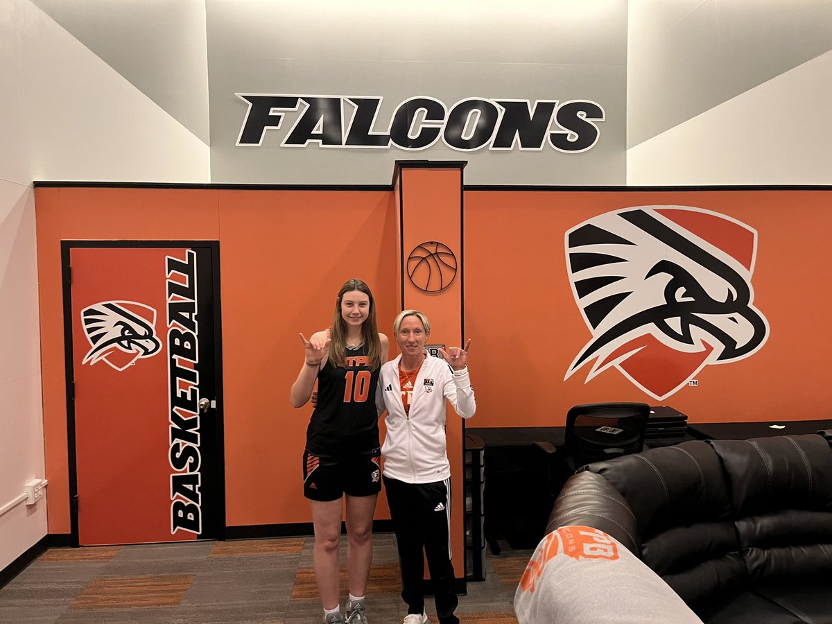 addisoniden2023's tweet photo. Super blessed and excited to receive an offer from @UTPB_WBB ! Grateful to @Coach_Rae, @CoachTorres_1, @YBatch3 for this opportunity! I had a great time today touring the campus and meeting the awesome coaches, staff, and players! https://t.co/PrBD3SxcIo