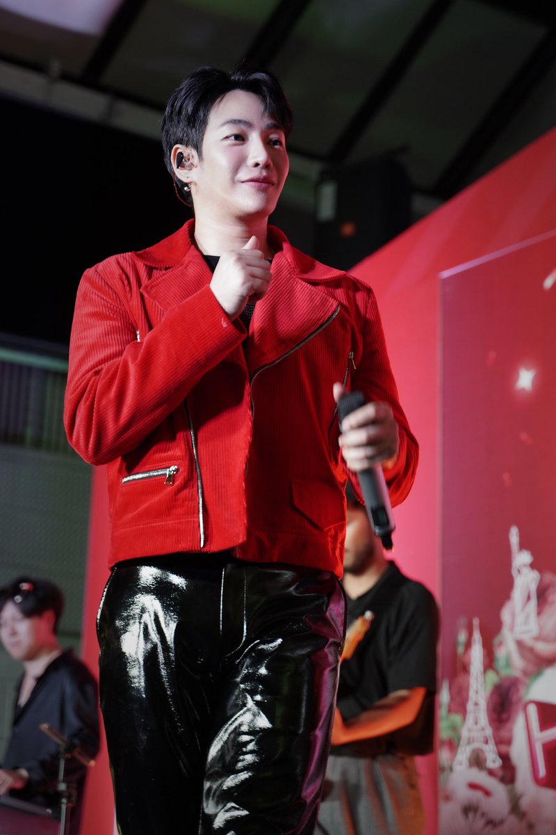 PeckPalitOfficial tweet media