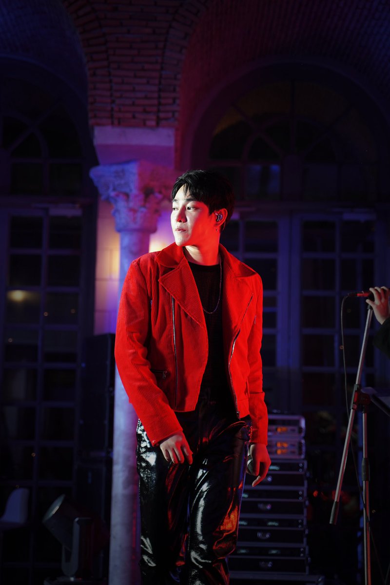 PeckPalitOfficial tweet media