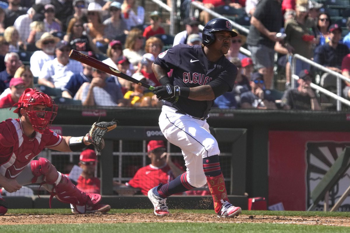 Why doesn't Jose Ramirez make more headlines in the MLB? @kileymcd and @JPeterlin try to make sense of the Guardians' 3rd baseman's lack of recognition!!
https://t.co/VKrr3o3jio https://t.co/UwT2vdgMoq