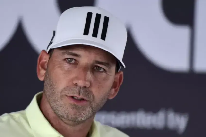 https://t.co/LnzKGNQHHL Sergio Garcia reacts to Fred Couples calling him a clown: andquot; I donand#039;t think he should comment on what me or any of these other guys should have doneandquot; https://t.co/P86GCJlZpm https://t.co/Gitk2tqZFW