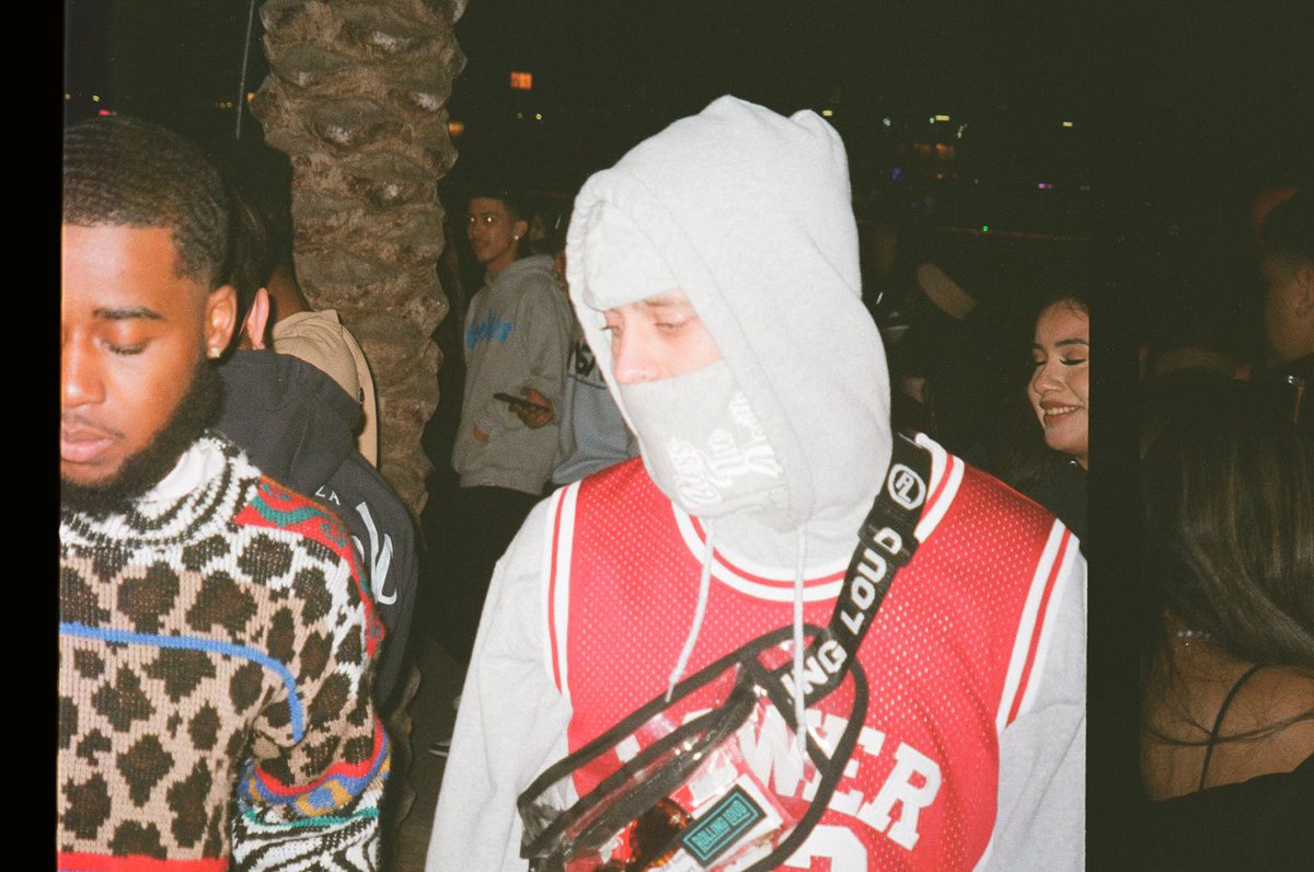 Bless The Youth (@btywwjd) on Twitter photo 