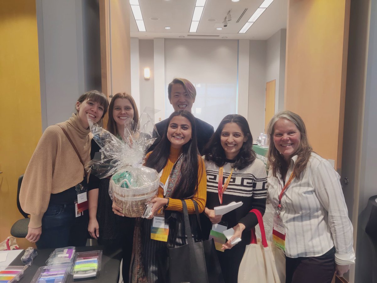 Fareeha Saadi, PhD (@fareehasaadi1) on Twitter photo It was a fun day at the 18th Annual Postdoc Symposium. Also, I won a raffle for the first time in my life💃🏻😬. Thanks <a href="/WashuWups/">WashU PostDoc Society (WUPS)</a> for posing with me and for organising this event, all the sessions were really nice and insightful. Pc-<a href="/saumya_bhagat/">Saumya Bhagat</a> It was a fun day at the 18th Annual Postdoc Symposium. Also, I won a raffle for the first time in my life💃🏻😬. Thanks <a href="/WashuWups/">WashU PostDoc Society (WUPS)</a> for posing with me and for organising this event, all the sessions were really nice and insightful. Pc-<a href="/saumya_bhagat/">Saumya Bhagat</a>