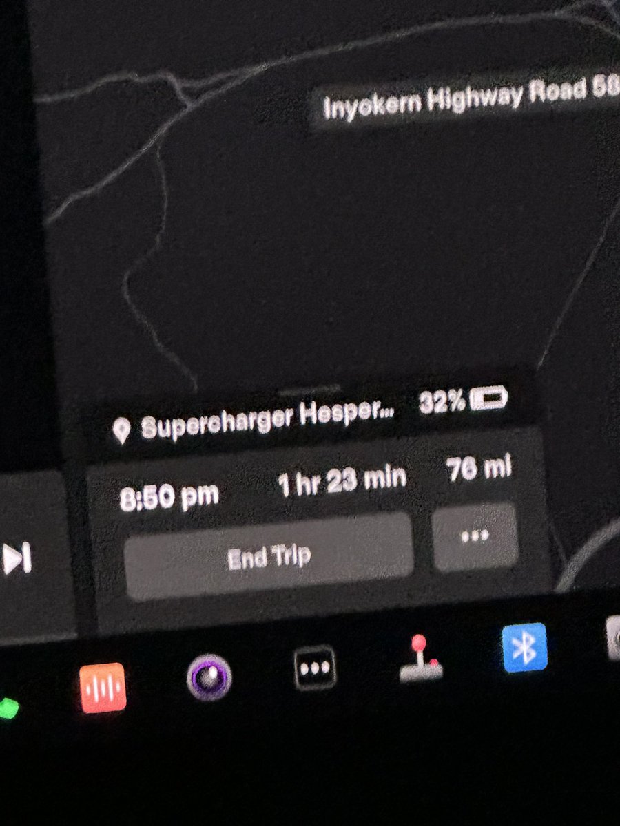 Well the battery level for getting home is super low—now it’s 26% (photo is old) and I’m only mildly stressed. #305tweets