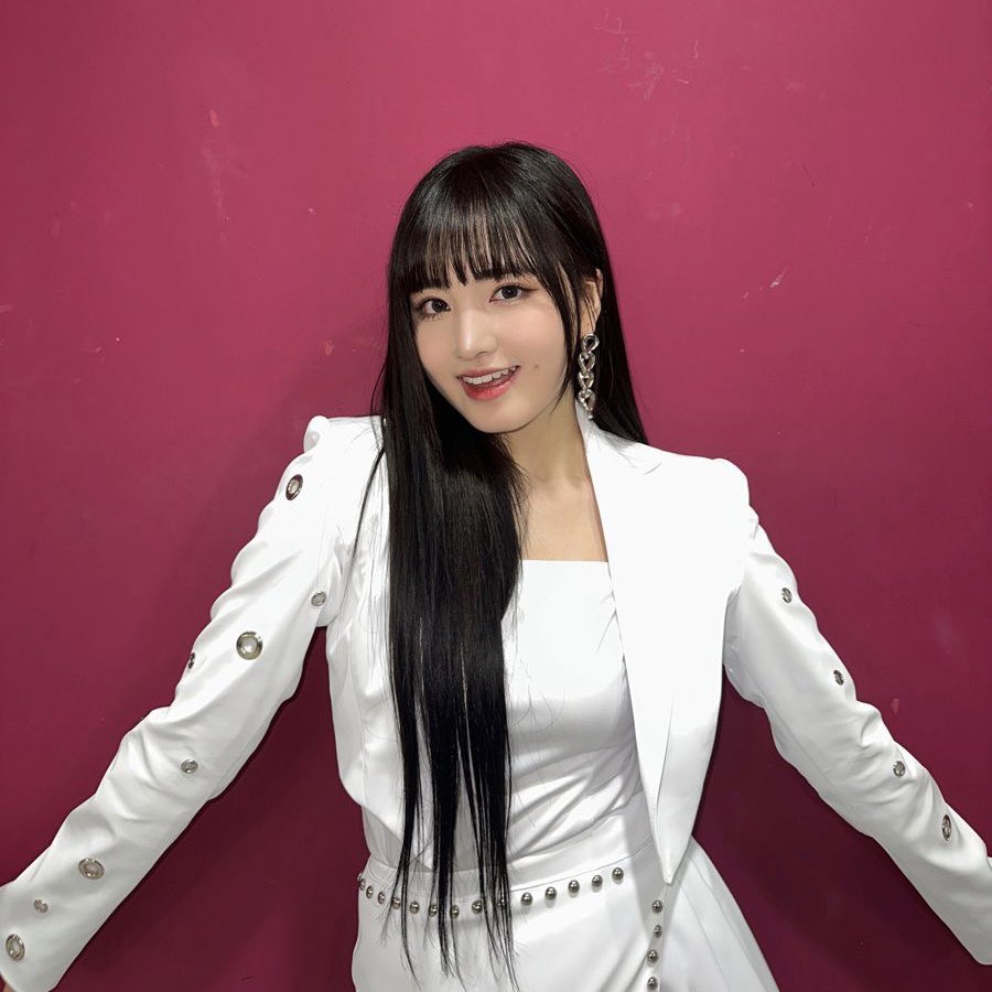 isforjwn's tweet photo. 📢 | Girl Group Member Brand Reputation Ranking Marzo 2023

#16 #LIZ (+13)

아이브 리즈 #리즈 #아이브리즈 @IVE_twt @IVEstarship @IVEstarship_JP https://t.co/Q4r26wFCGk
