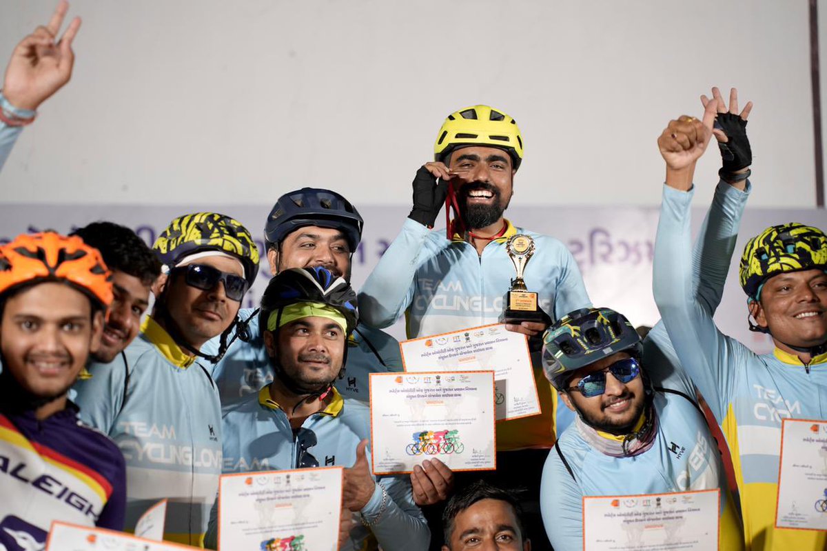 sanghaviharsh's tweet photo. Last Sunday, over 700 cyclists gathered at Dharoi dam to take part in the cyclothon from Dharoi dam to Vadnagar. The event was a huge success, with participants from all over the region coming together to enjoy a scenic ride through nature. https://t.co/6RhZKmSeAR