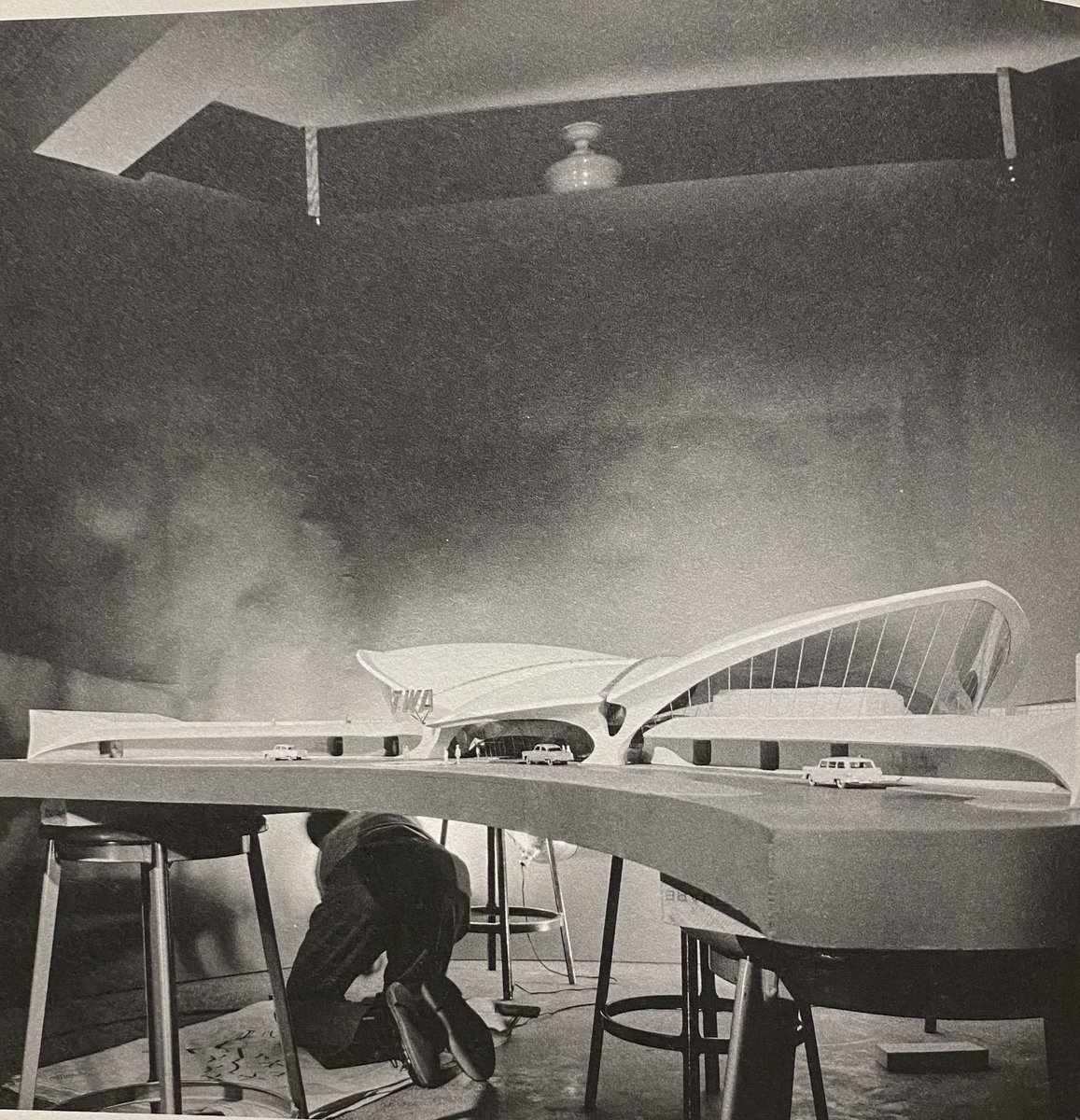 architext14's tweet photo. Saarinen TWA models. https://t.co/utGWJqU3G1