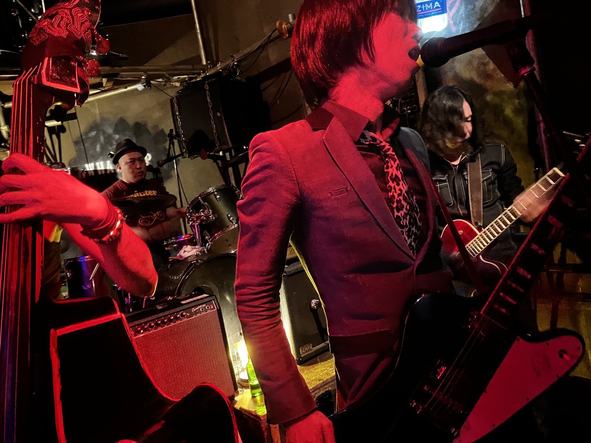 thejugs1's tweet photo. 鶯谷What's Up

次回Liveは5/4(祝)荻窪Doctorです！

#ライブ #live #gig #パンク #punk #ロカビリー #rockabilly #rocknroll #ロックンロール #rock #thejugs #gibson #firebird #gretsch #tokyo #gig #鶯谷whatsup https://t.co/VVir8wqrIc