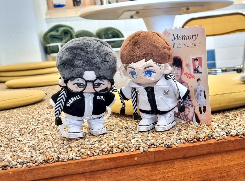 somskar_ready's tweet photo. 새 옷. https://t.co/96DmOSxwjf