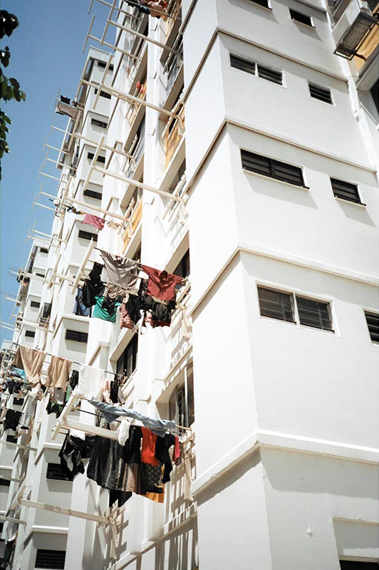 champcamera's tweet image. 新着フィルム入荷 by #港北ニュータウン 店
シンガポール発、HANDS ON FILMの新たなラインナップ『Spring 200 (36exp.)』が港北NT点に到着しました！春の日差しにぴったりの季節感溢れる1本、ぜひお試しくださいませ。
#HANDSONFILM #Spring200 #フィルム写真 #ネガフィルム
champcamera.co.jp/topics/?id=kh_…