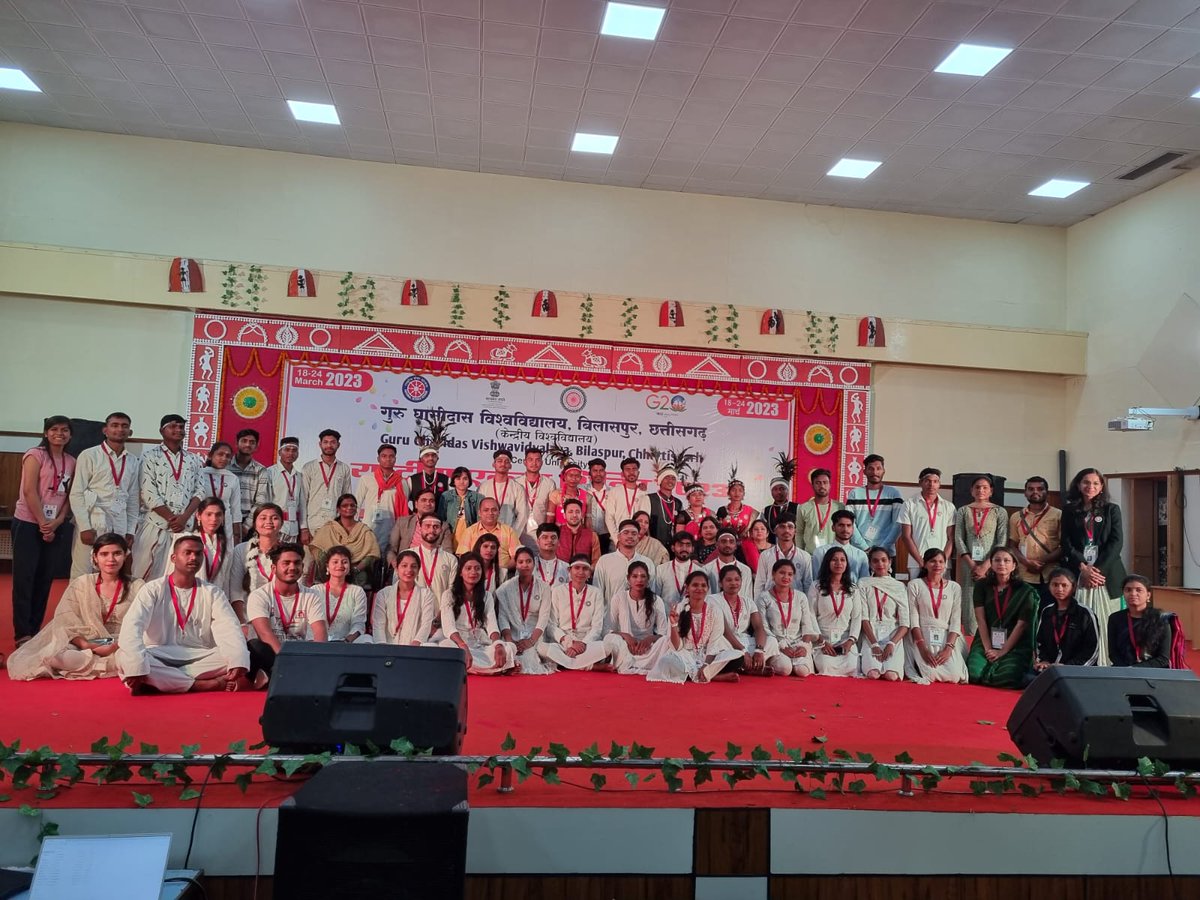 __anukriti2110's tweet photo. Day_3 
National integration camp
@nssggcuCG 
@chakrawalalok 
@askabir_ 
@snehathawait1 
@NSSRDBhopal 
@_NSSIndia 
@NssChhattisgarh 
@YASMinistry https://t.co/dtGARput1P