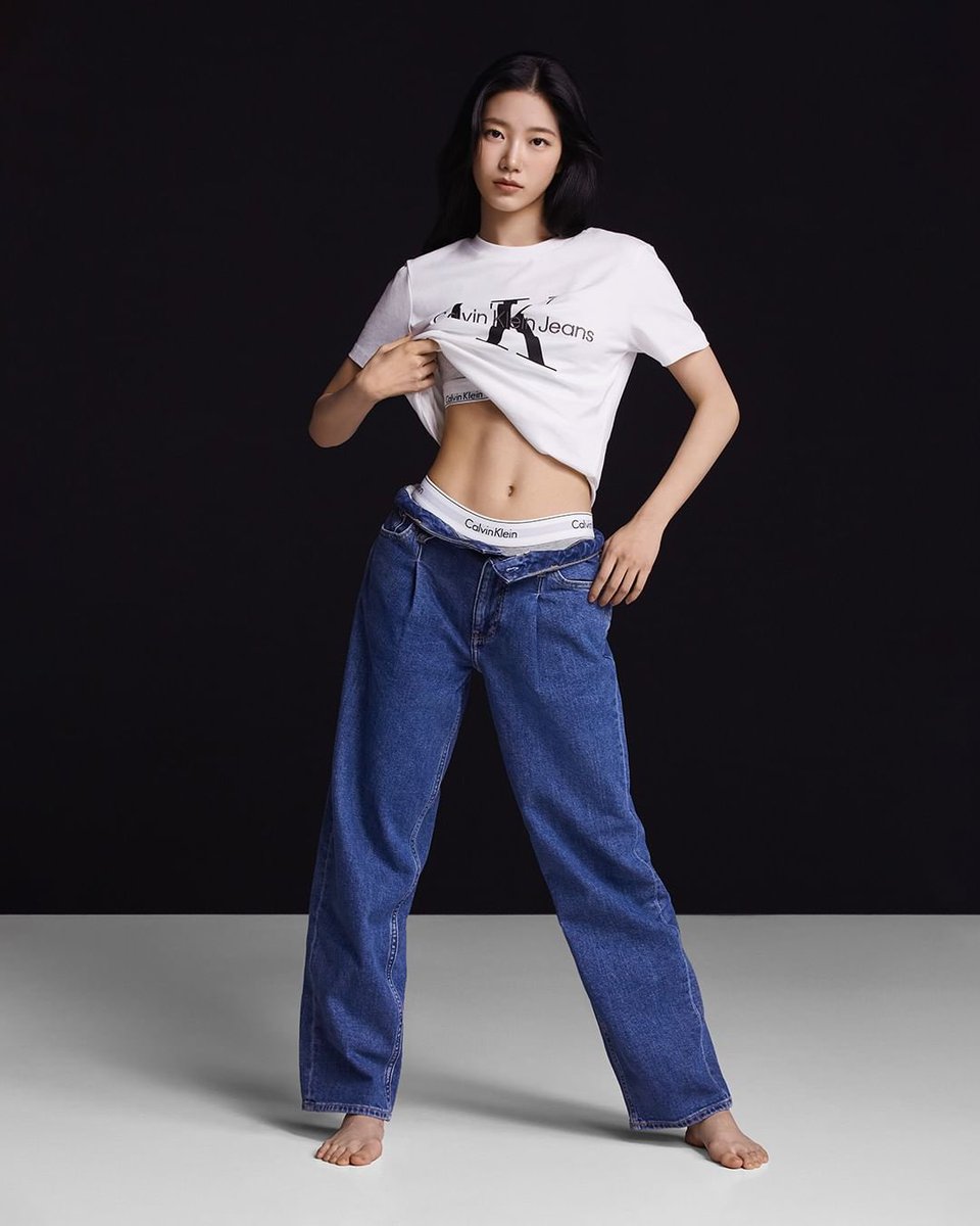 LE SSERAFIM KAZUHA 르세라핌 카즈하 on Twitter: "2023 Calvin Klein Spring