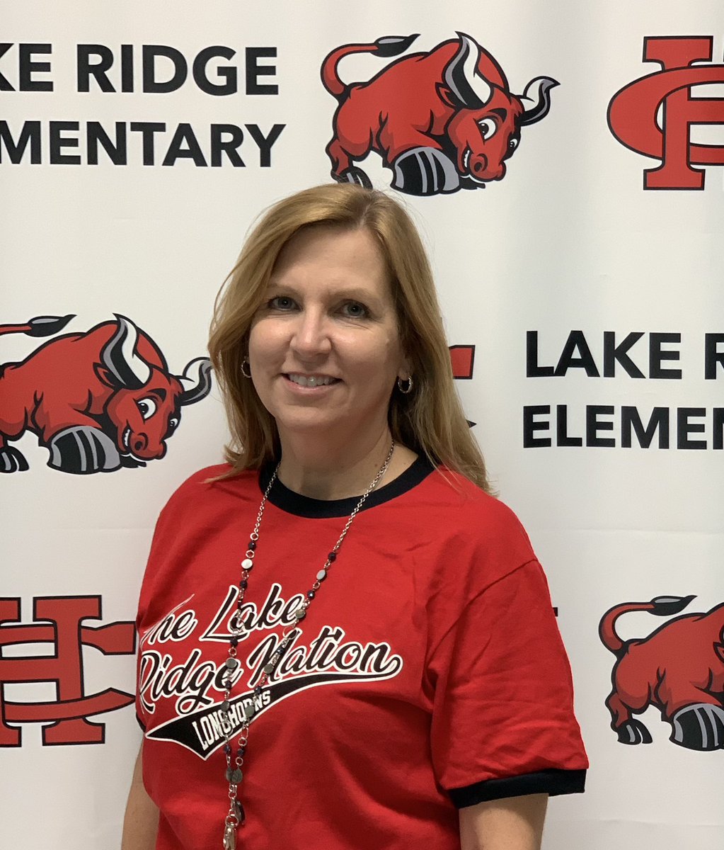 MMcCullum_iLead's tweet image. Congratulations to @hryekewicz for earning Master status and @charde_cooks, @mrgaines_sciguy, &amp;amp; @MsJones15900166 for earning Recognized status under the Teacher Incentive Allotment. 👏🏽 Y’all continue to rock! 💚 @LRELonghorns #LRENoFinishLine #LakeRidgeNation #EffectiveEducators
