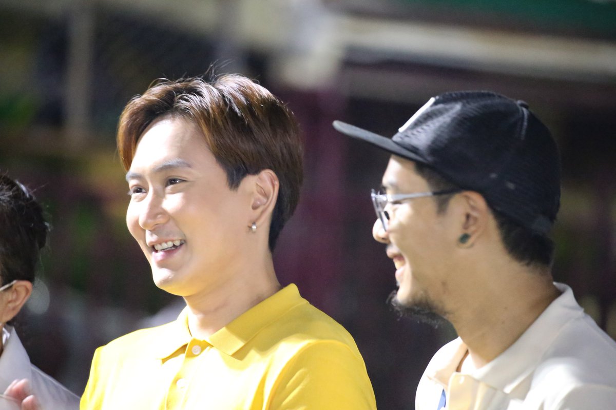 p_patonmymind's tweet photo. พ่อแม่พี่น้อง....
เค้าหล่อ เค้าน่ารัก เค้าอบอุ่น
 รักเค้าผช.วัย40+
55555555
.
#patpowerpat https://t.co/8jXcwP2qrA