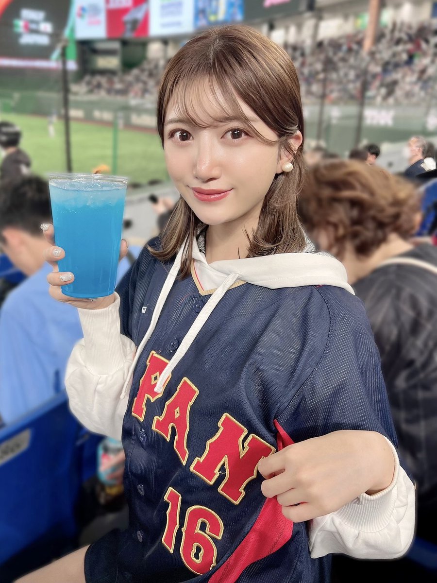 TittyChu's tweet photo. #WBC 準決勝テレビ観戦してた！⚾️

最後逆転勝ちめっちゃ感動した！😭✨
明日の決勝楽しみ🔥

#WBC2003 #WorldBaseballClassic #WorldBaseballClassic2023 #野球girl #野球ガール #野球女子 #野球ファンと繋がりたい #野球好きな人と繋がりたい #東京ドーム 

(写真はドーム観戦したvsイタリア戦) https://t.co/UOk9RZkS0s