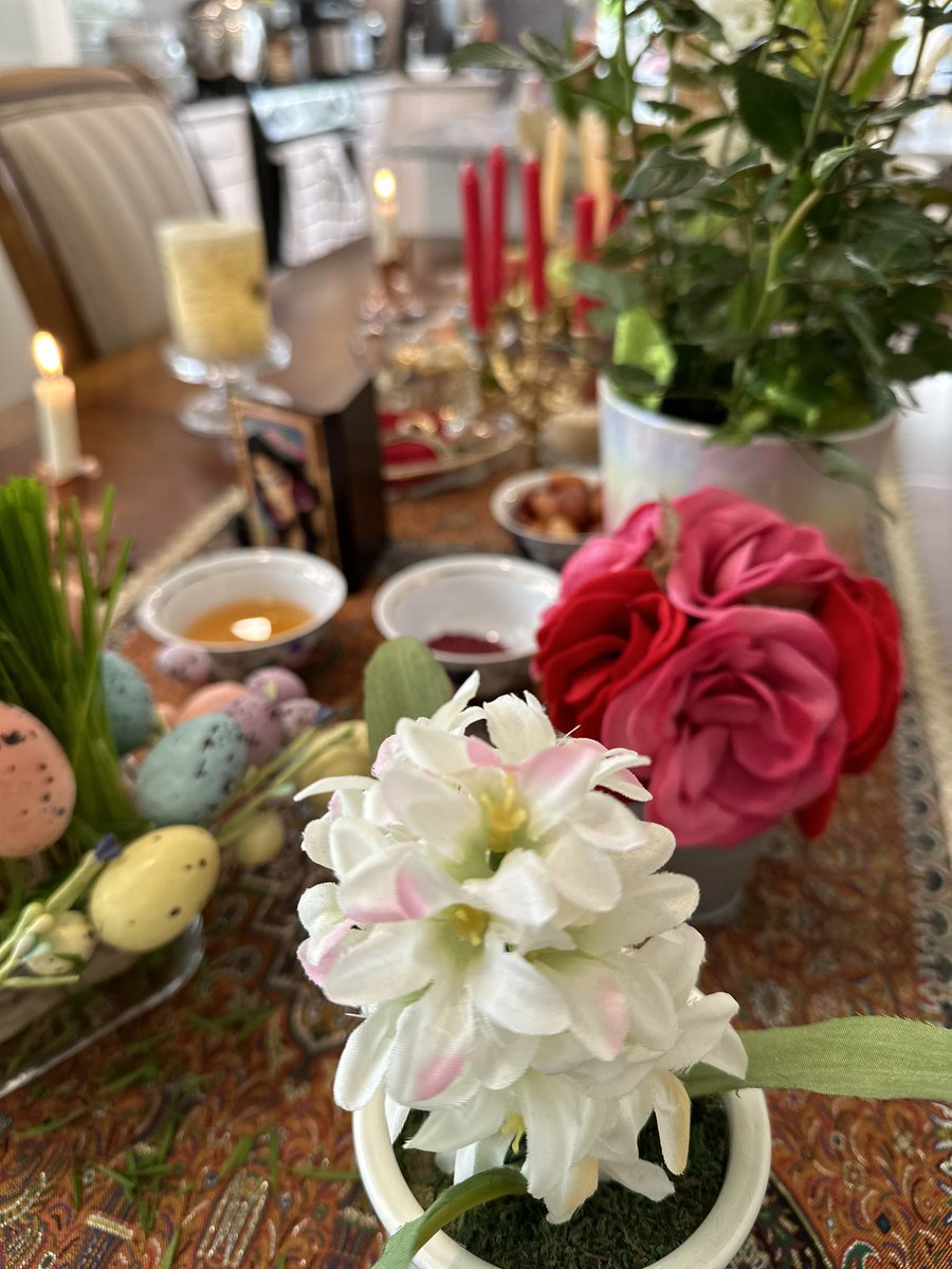 Delimousss's tweet photo. Nowruz Pirooz! Happy Persian New Year. https://t.co/aPVFZ04CC8