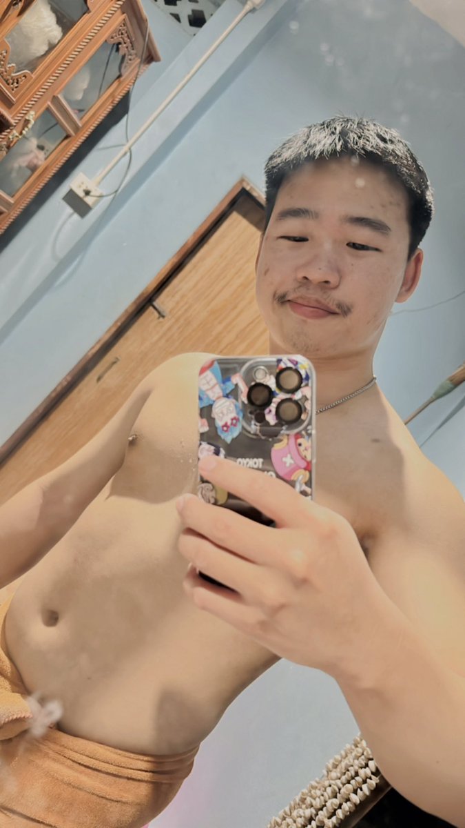 flookly007's tweet photo. เรื่องหน้าใสต้องยกให้เซรั่ม 🧴🧴

แต่ถ้าเรื่องน่าซั่ม……ต้องยกให้เรา 🤭😋😜

#ลองขยี้ดูมั้ยล่ะพี่ #โสดฮ่ะ #อ่อยเขาบ้าง 🔞🔞🔞 https://t.co/4Xoe2tfZjw