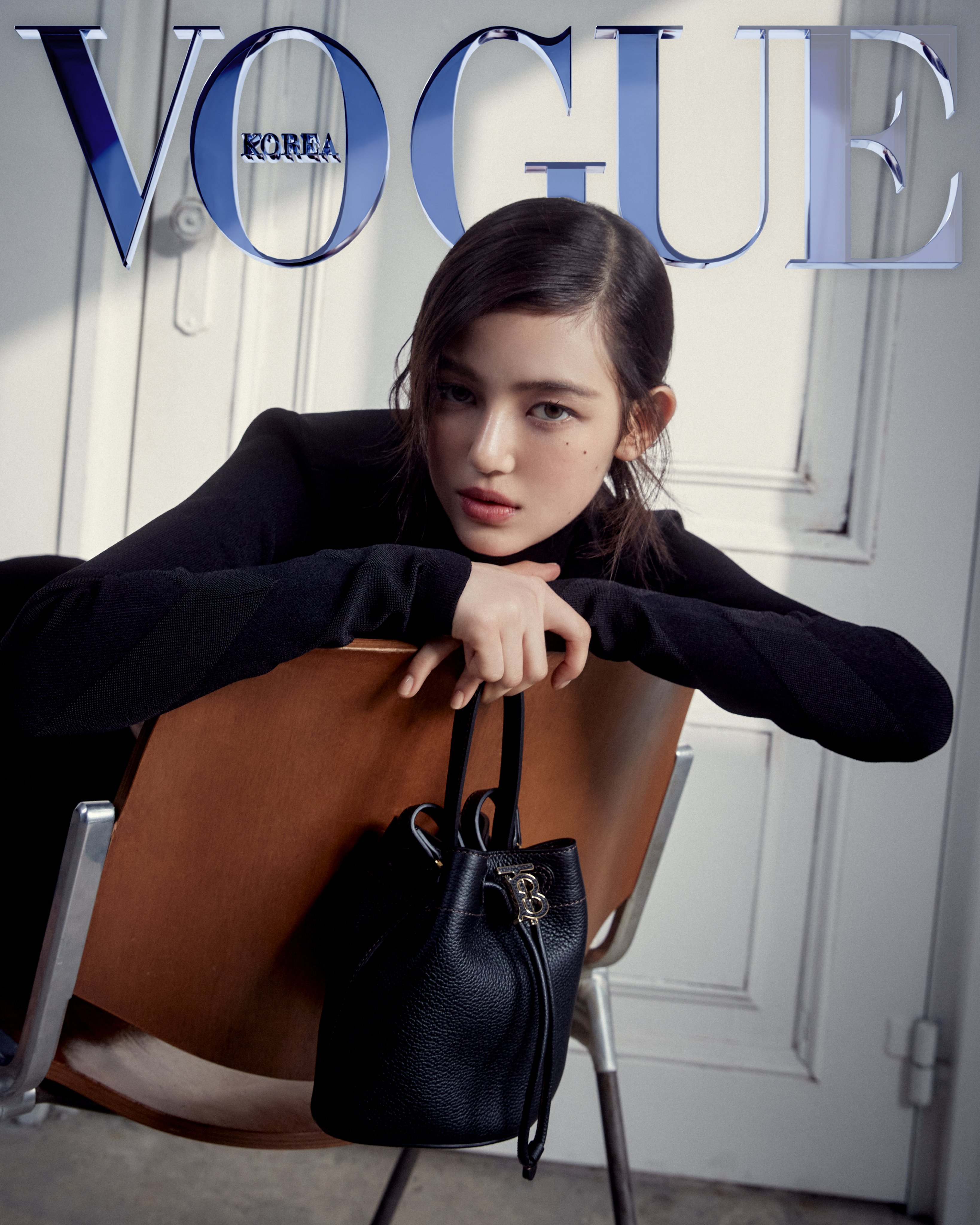 Обложка Vogue танцевальная