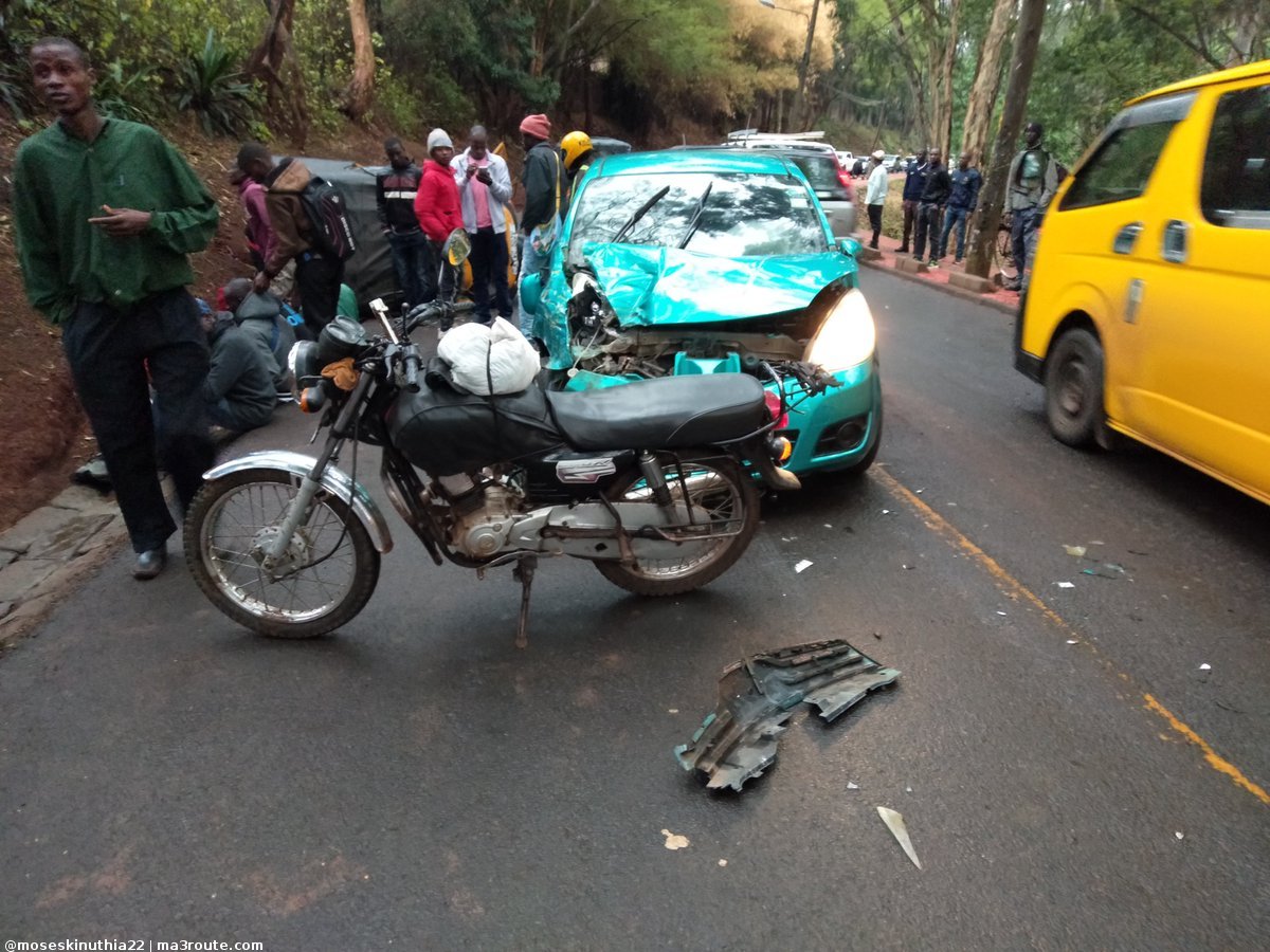 a3Route's tweet photo. 07:00 Accident at peponi road...
#Ma3Route  https://t.co/qOcT35Onu9 via @moseskinuthia22