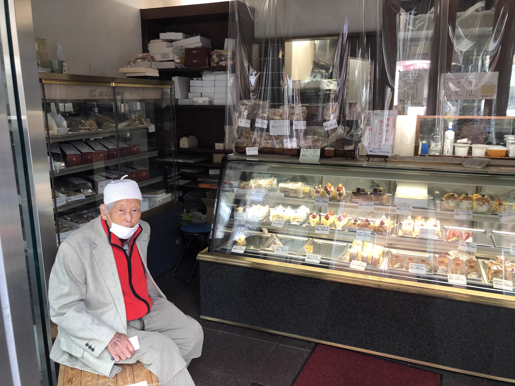 素敵なお爺さんがいるケーキ屋さん！大阪の「ホルン洋菓子」！