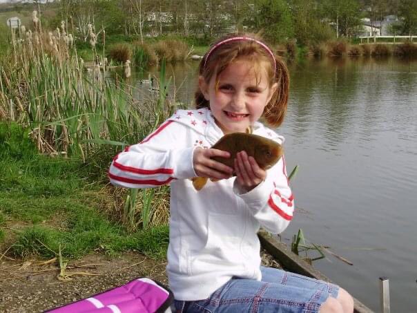 emanor's tweet image. How is this one 21 today🙈🙈🙈 time has flown by but you are the weirdest,quirkiest,normally drunkest one we know…..have the best day lots of love from us xxx