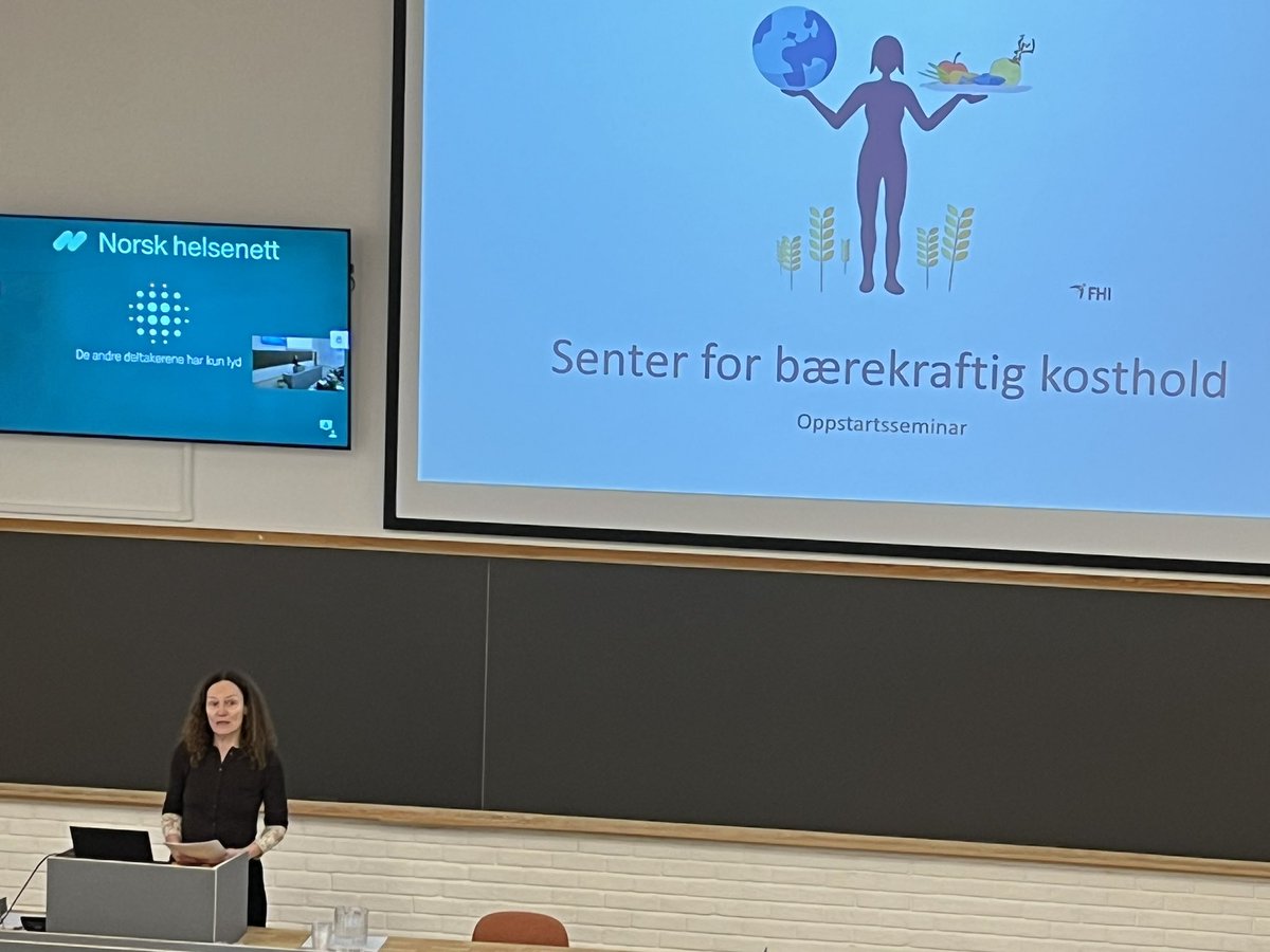Carina Alm (@carinaalm) on Twitter photo Matverdikjeden står for en tredjedel av utslippene globalt og et dårlig #kosthold er en av de viktigste risikofaktorene for dårlig helse i Norge og verden over sier Camilla Stoltenberg i det hun åpner det nye senteret for #bærekraftig kosthold på <a href="/Folkehelseinst/">Folkehelseinstituttet</a> Matverdikjeden står for en tredjedel av utslippene globalt og et dårlig #kosthold er en av de viktigste risikofaktorene for dårlig helse i Norge og verden over sier Camilla Stoltenberg i det hun åpner det nye senteret for #bærekraftig kosthold på <a href="/Folkehelseinst/">Folkehelseinstituttet</a>