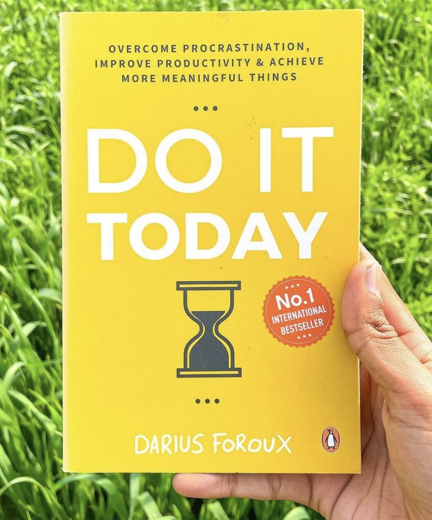 10-books-to-read-in-your-20-s-1-thread-from-leaders-junction