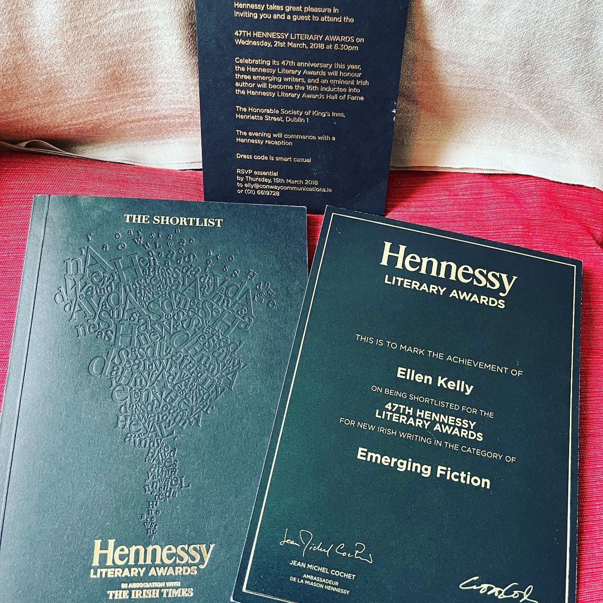 ellenvkelly's tweet photo. Remembering the glorious Hennessy Literary Awards five years ago today - the Spring Equinox - and how that New Irish Writing short story competition with @IrishTimes set the ball rolling towards agent representation and novel publication. A dream 🙏
 #shortstorycomp #author https://t.co/3UDHX8DD7M