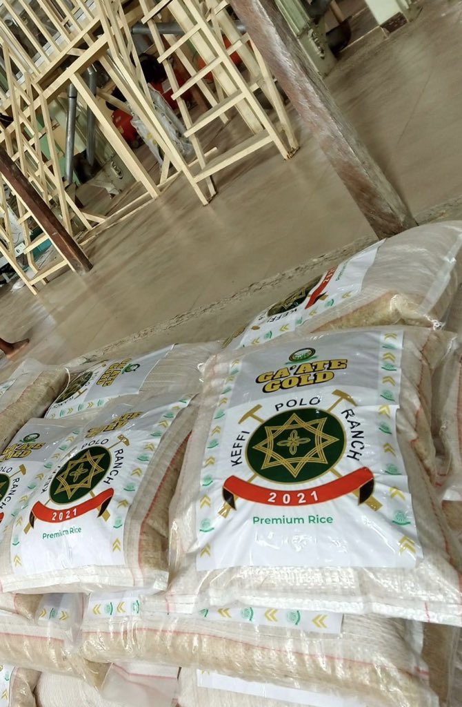 Princeujay's tweet photo. Dear Nigerians,
     Boycott all Ga’at Gold farm Products.
Since Violence is what Mr Retson Tedheke breeds in Nigeria, then there is no need for any Nigerian to patronize his products. 
    Retweet Massively! https://t.co/EIO1TDo1TO