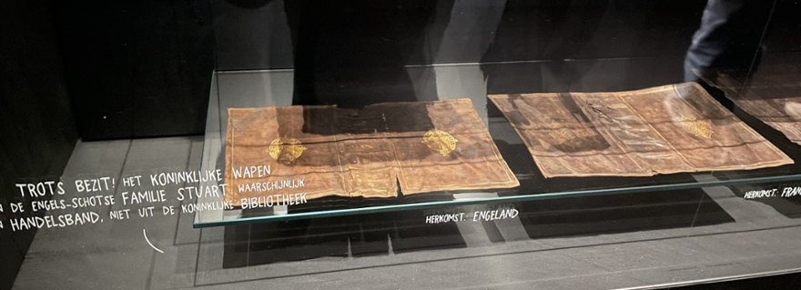 Toen #hobbyduikers een bijna 400 jaar oud #scheepswrak naast Texel ontdekten, vonden ze meer dan 1000 voorwerpen 🤿⚓️ Acht jaar later heeft Janet Dickinson een profiel samengesteld van de #mysterieuze eigenaar ➡️ Ontdek meer: bit.ly/3JhDdLC