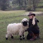 Photo by Hannah Russell, Little Alf & Friends 🤍💫 (@HanAlffriends)