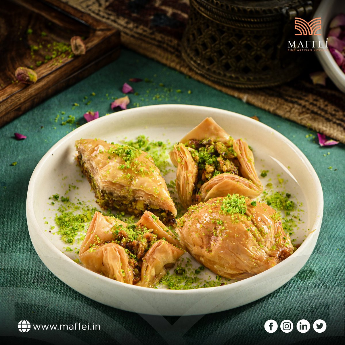 MaffeiKitchen's tweet photo. "Indulge in a sweet symphony of flavors with our assorted baklava at Maffeikitchen in Koramangala, Bengaluru ๐งก๐ฅฎ
#MaffeiKitchen #banglore #falafal #hummus #maffeikitchen #dessertgoals #MoroccanFlavors #LebaneseCuisine #TasteOfMorocco #FlavorsOfLebanon #MoroccanFoodie https://t.co/kDx00ZQWBX