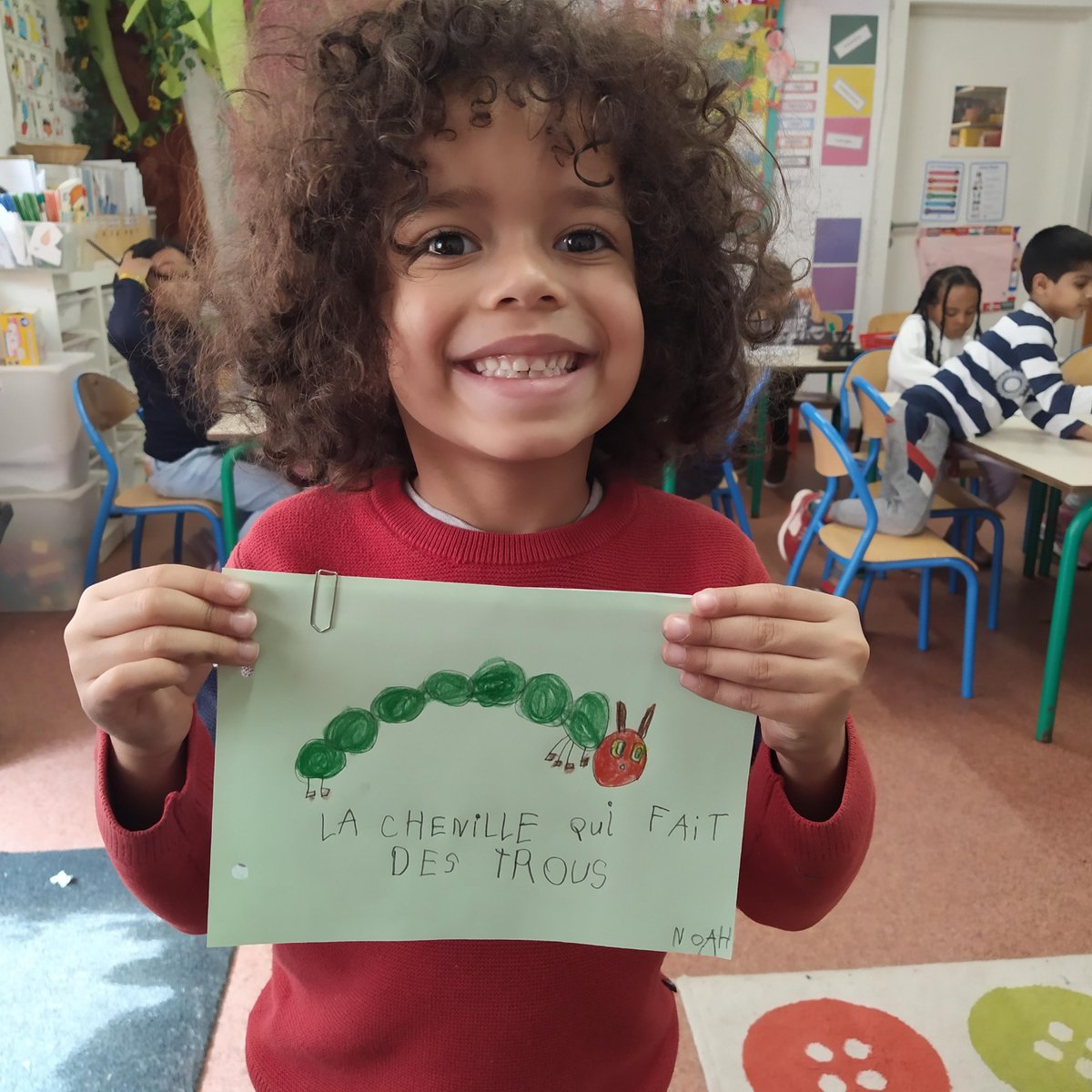 ISFWaterloo's tweet photo. Year 1 has been busy with writing and vocabulary activities around the album "the caterpillar that makes holes" in French class! 😍

#isfwaterloo #yearone #schoolofvalues #schoolwithamission #frenchclass #funactivitiesforchildren #childrenatschool https://t.co/SB7a9iztun