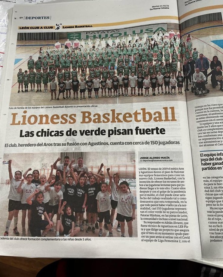 LionessBball's tweet photo. | P R E N S A 🗞️ |

Hoy @LNCleon, en la edición de papel, dedica varias páginas al reportaje sobre el club en el cual aparecen fotos de todos nuestros equipos.

Puedes encontrarlo en todos los quioscos.

#Rugeconnosotras #SomosHijolusa💚 https://t.co/WLblociOcw