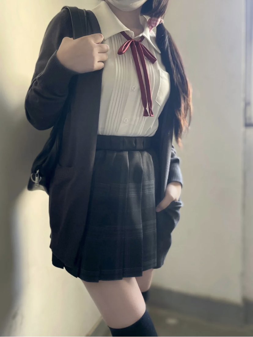 jumaita10's tweet photo. 今天是jk宝贝 #广东 #广州 #东莞 #深圳 #反差大学生 https://t.co/rYj9sCWqzK