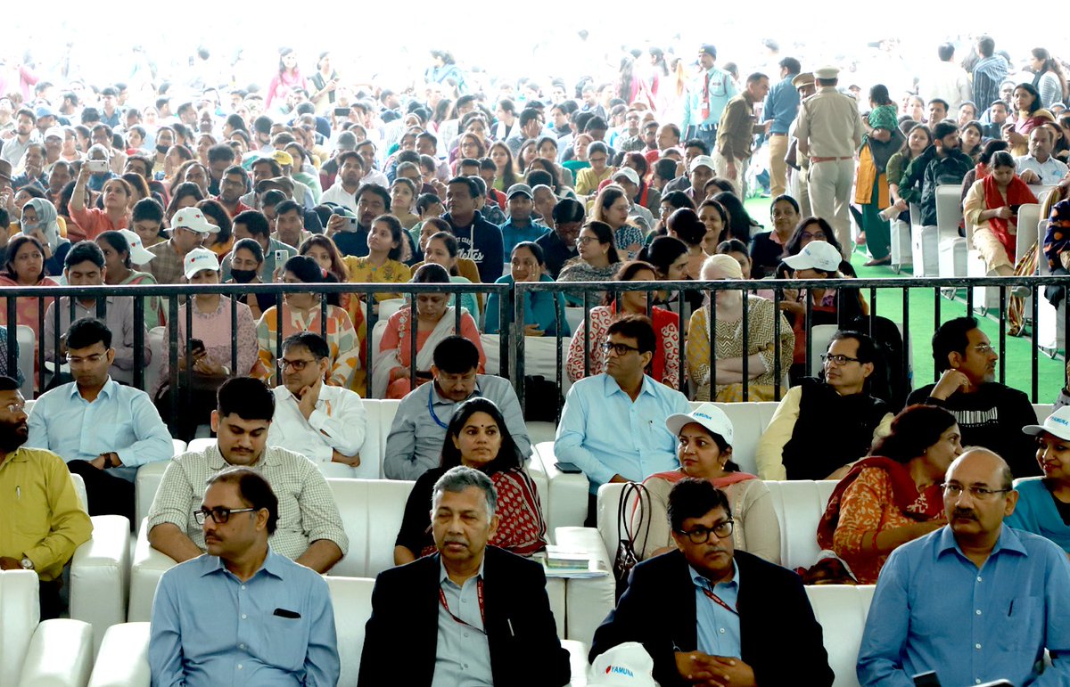 LG Delhi tweet media